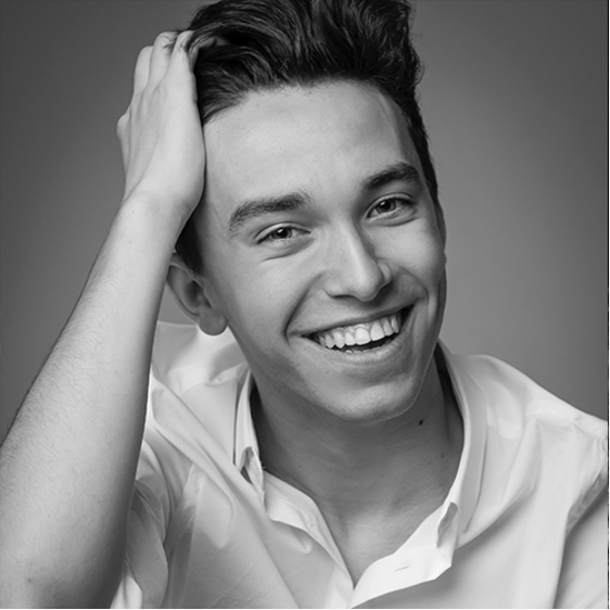 OBRA TREATRO JUAN SIN MIEDO Arnau Morera Arnau Morera, reparto Obra de teatro Juan sin Miedo